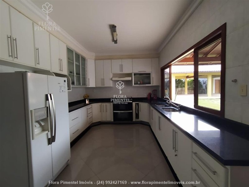 Casa a Venda no Morada da Colina I II III em Resende - Foto do Imvel