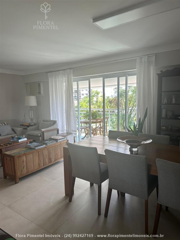 Apartamento a Venda no Comercial em Resende - Foto do Imvel