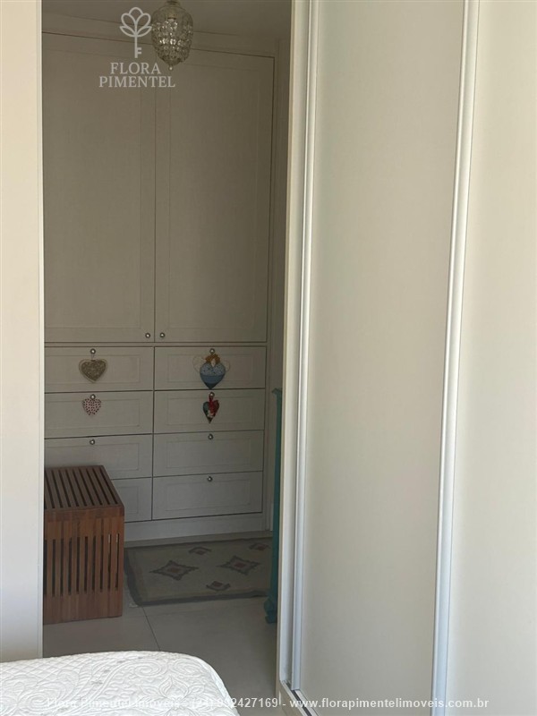 Apartamento a Venda no Comercial em Resende - Foto do Imvel