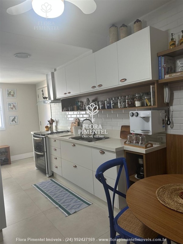 Apartamento a Venda no Comercial em Resende - Foto do Imvel
