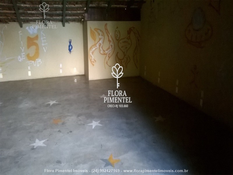 Casa comercial a Venda no Penedo em Itatiaia - Foto do Imvel