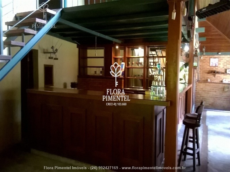 Casa comercial a Venda no Penedo em Itatiaia - Foto do Imvel