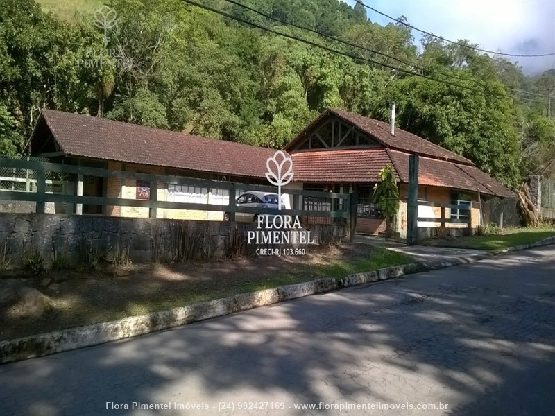 Casa comercial para Alugar no Penedo em Itatiaia - Foto do Imvel
