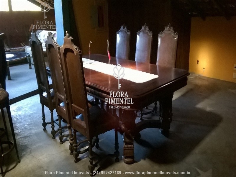 Casa comercial para Alugar no Penedo em Itatiaia - Foto do Imvel