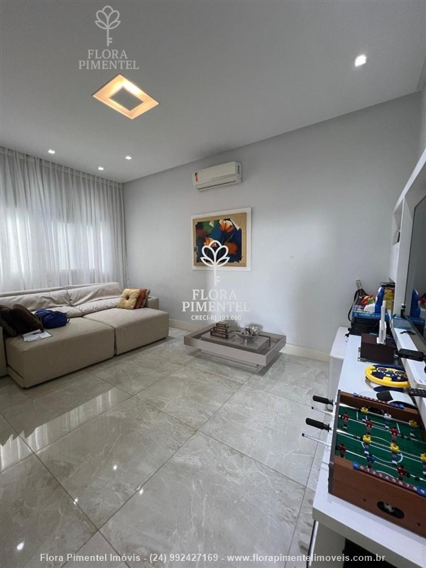 Casa a Venda no Santo Amaro em Resende - Foto do Imvel