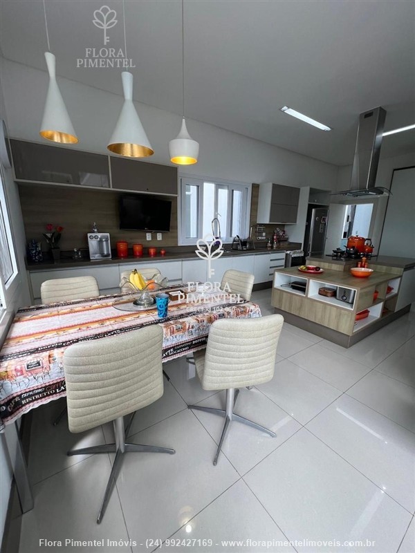 Casa a Venda no Santo Amaro em Resende - Foto do Imvel