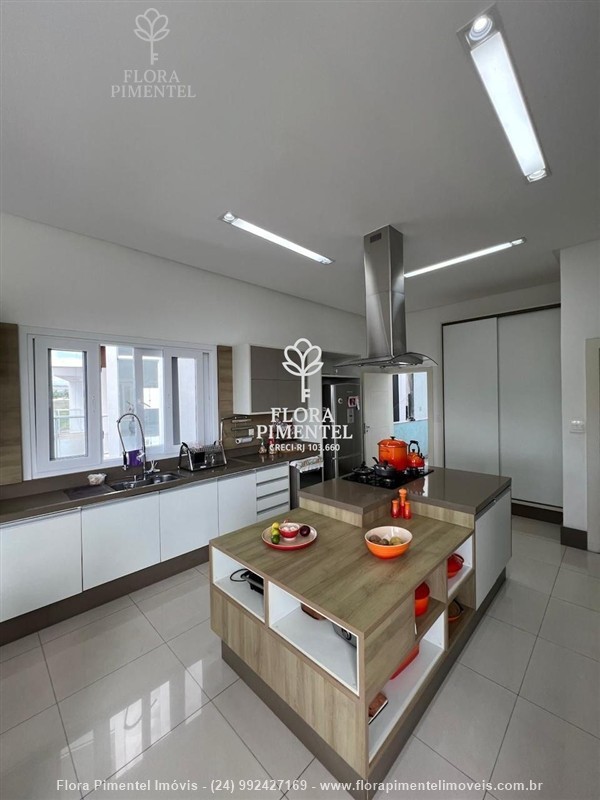 Casa a Venda no Santo Amaro em Resende - Foto do Imvel